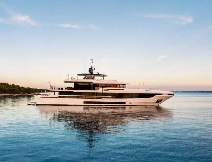 EVA4EVA yacht — 44.47m Mangusta motor yacht