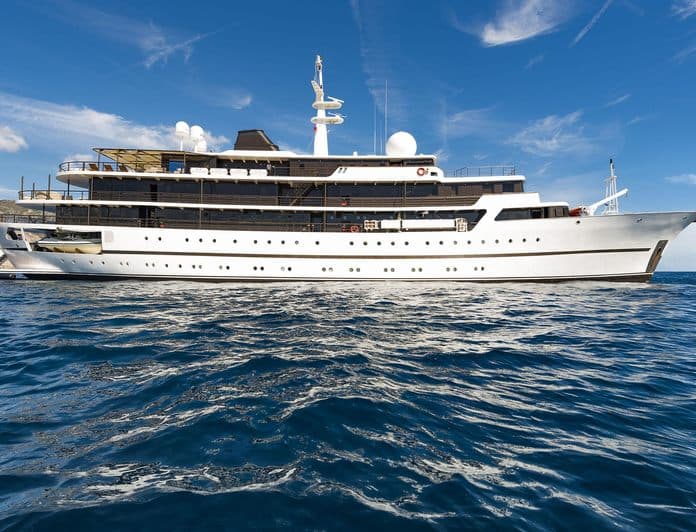 CHAKRA yacht — 86m Scheepswerf Gebr. va motor yacht