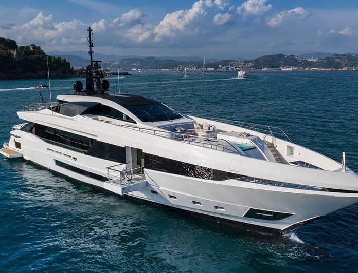 MANGUSTA GRANSPORT 45 yacht — 45.3m Mangusta motor yacht