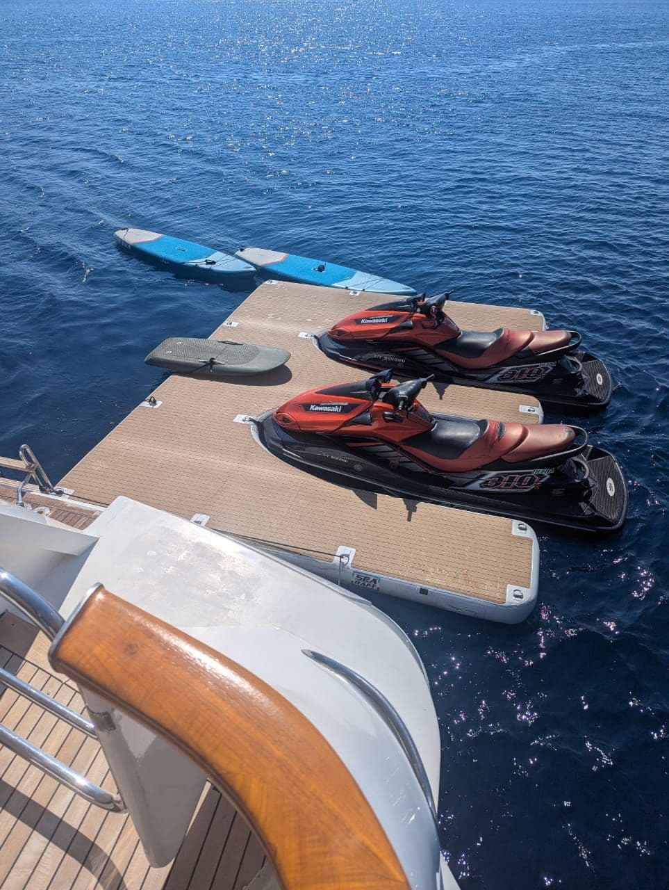 KOKOMO NIGHTS yacht