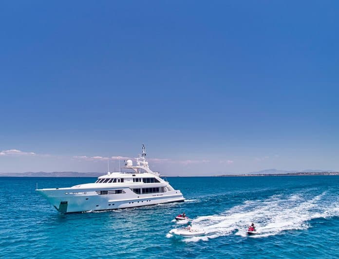 OASIS yacht