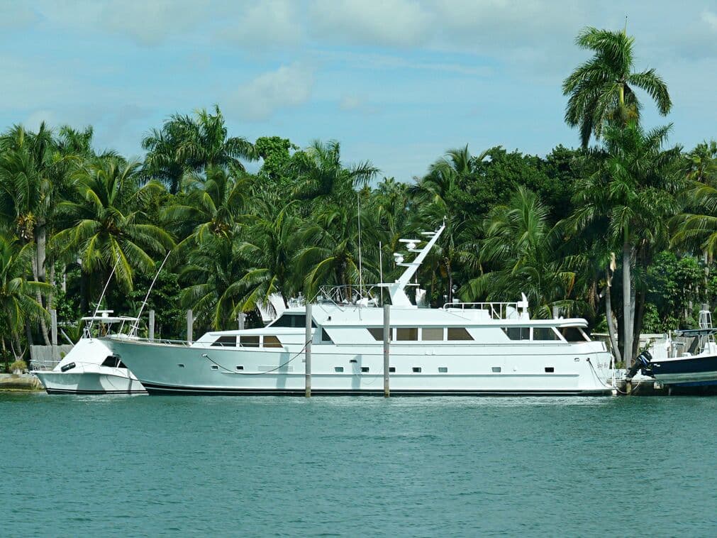MY WAY yacht — 34.1m Sanlorenzo motor yacht