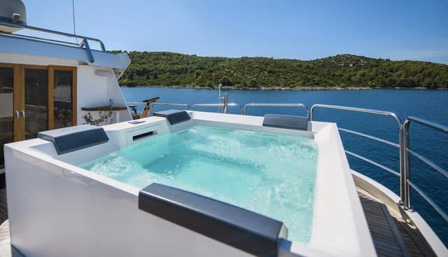 LA PERLA yacht — La Perla Yacht 2