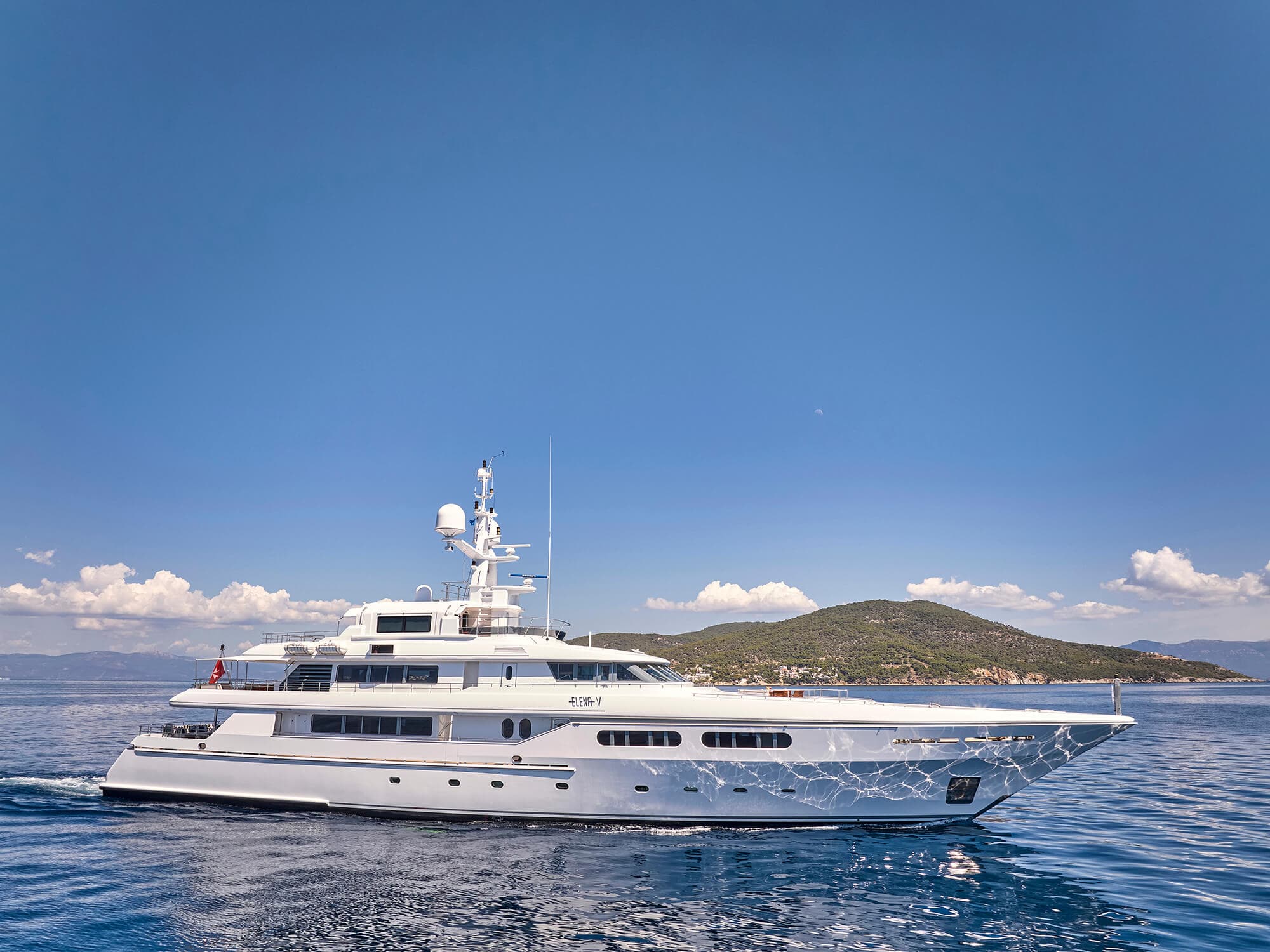 ELENA V yacht — 49.91m Codecasa motor yacht