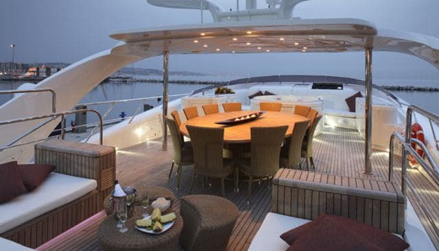 YCM 120 yacht — YCM 120 Yacht 3