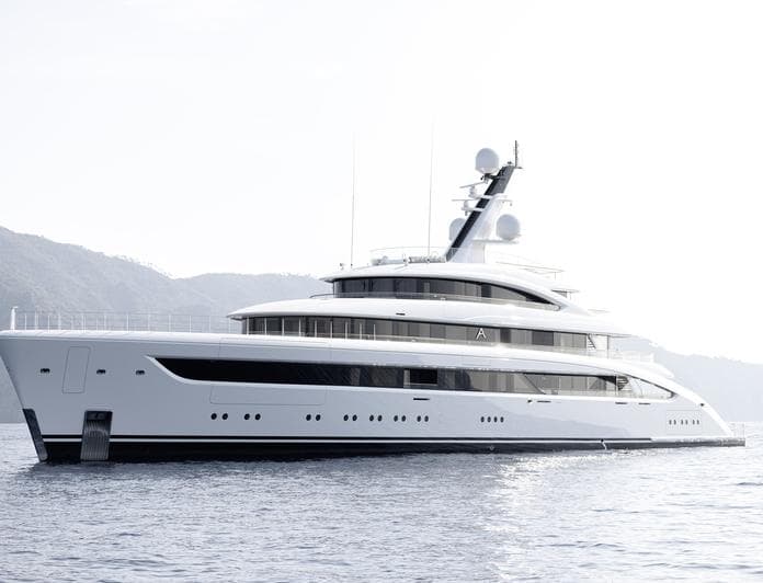 ALVIA yacht