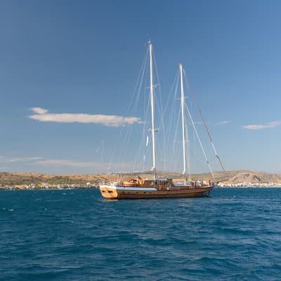 ENTRE CIELOS yacht — Entre Cielos Yacht 12