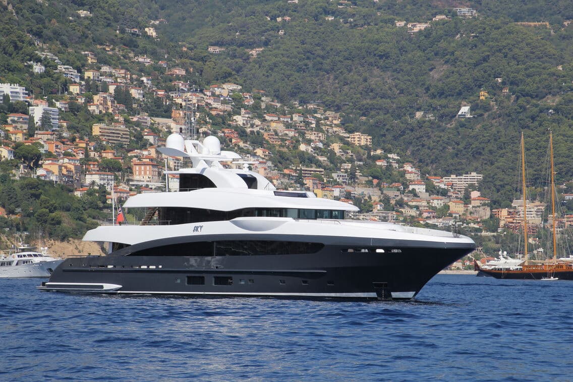 TOTEM yacht — 50.5m Heesen motor yacht