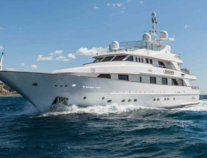 DESAMIS B yacht — 40m Benetti motor yacht