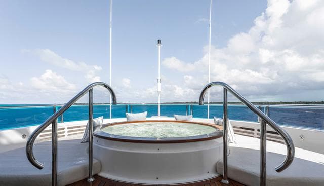 CAPTAIN MORGAN III yacht — Captain Morgan III Yacht 3