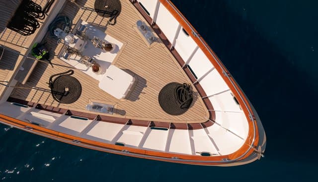 QUEEN ELEGANZA yacht — Queen Eleganza Yacht 2