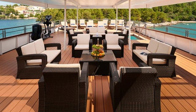 QUEEN ELEGANZA yacht — Queen Eleganza Yacht 3