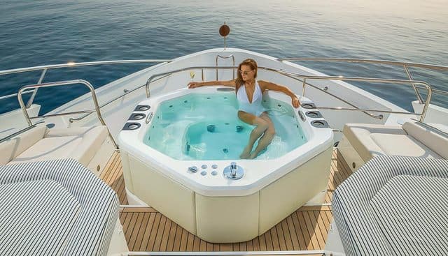 LEGENDE yacht — Legende Yacht 3