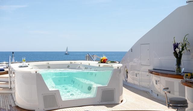 TREEHOUSE yacht — Treehouse Yacht 2