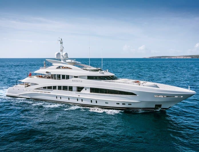 DAISY D yacht