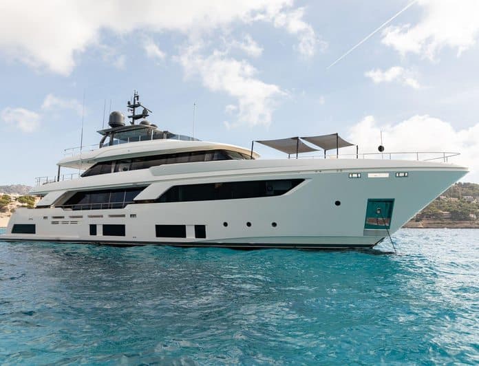 KIKI V yacht — 37m Custom Line motor yacht