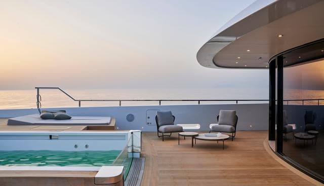 LEMON TREE yacht — Lemon Tree Yacht 2