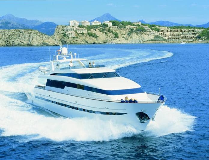 CAROM yacht