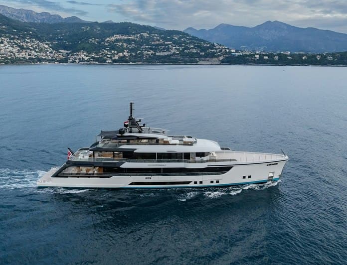 SERENISSIMA I yacht — 47.5m Mengi Yay motor yacht