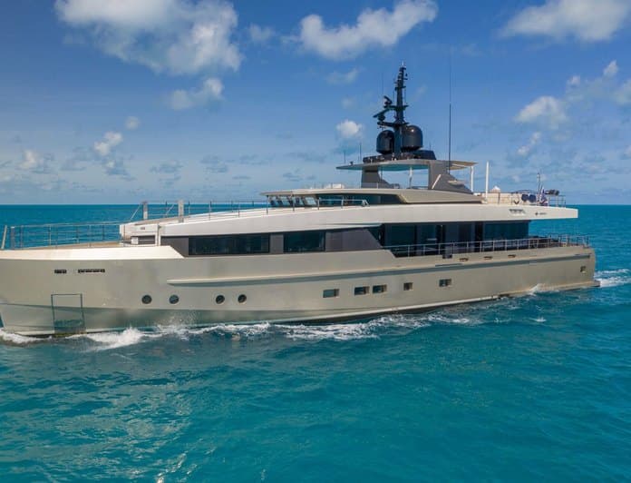 SAFE HAVEN yacht — 37.49m Admiral Yachts motor yacht