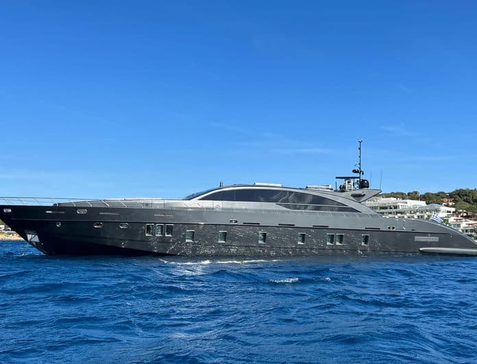 EVA yacht