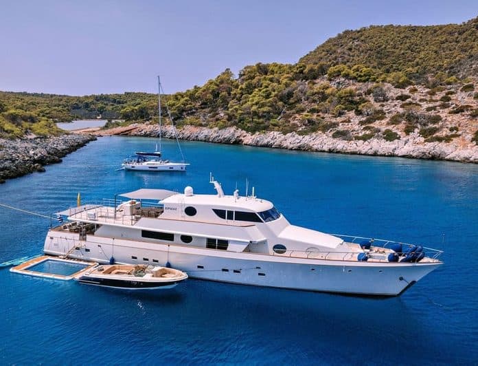 XIPHIAS yacht — 33.2m Esterel motor yacht