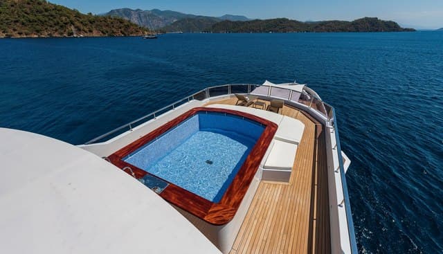 OCEAN BREEZE yacht — Ocean Breeze Yacht 2
