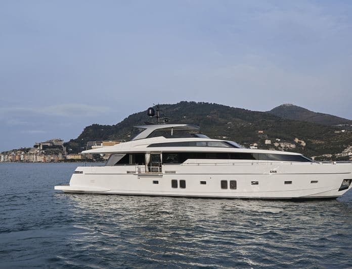 VITTORIA yacht — 32.2m Sanlorenzo motor yacht