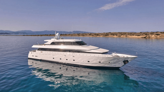 LET IT BE yacht