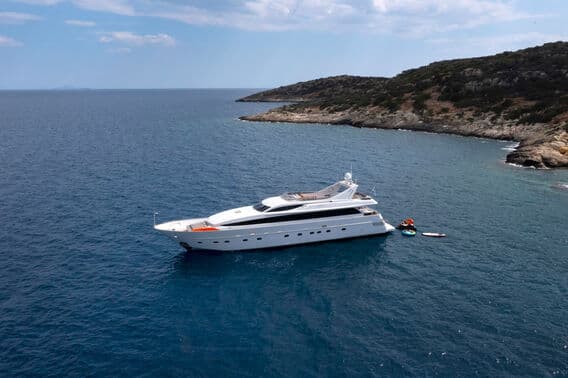 TROPICANA yacht — 32m Admiral Yachts motor yacht