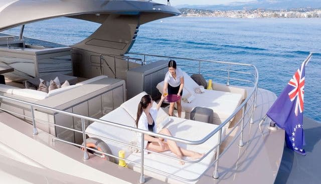 THE PALM yacht — The Palm Yacht 4