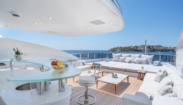TITIAN PEARL yacht — Titian Pearl Yacht 3
