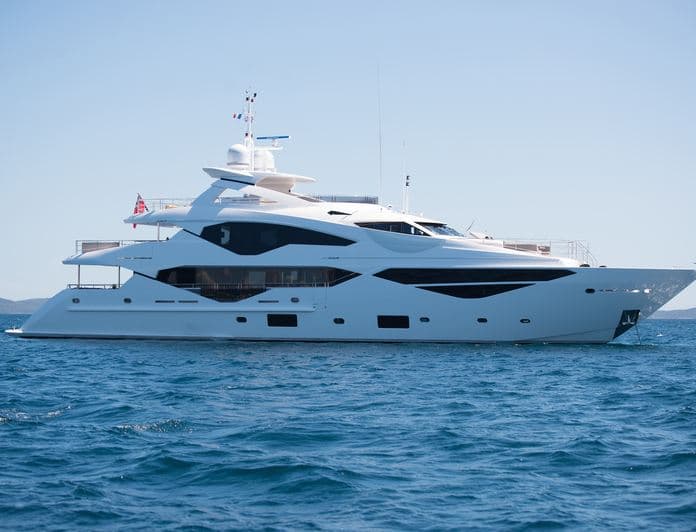 E-MOTION yacht