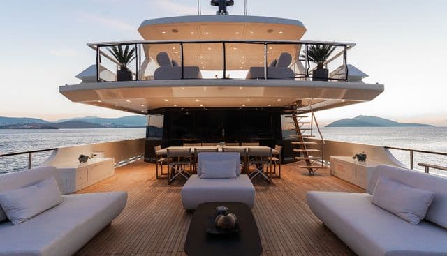 ILLUSION 2 yacht — Illusion 2 Yacht 4