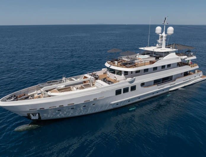 R23 yacht — 47.39m AMTEC motor yacht