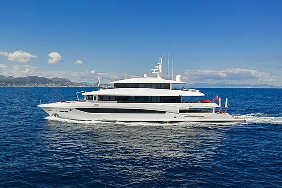 MY EDEN yacht — 45.5m Golden Yachts motor yacht