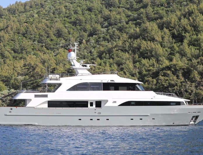 OTTAWA IV yacht — 38.99m Custom motor yacht