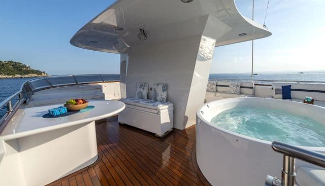 L'ALBATROS yacht — L'Albatros Yacht 2