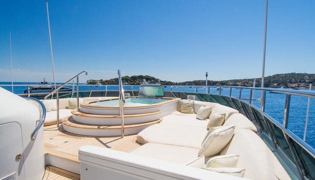 THE WELLESLEY yacht — The Wellesley Yacht 2