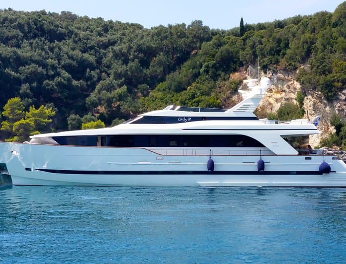 LADY MOH yacht