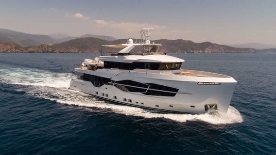 MARLA yacht