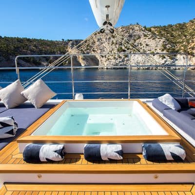 MASHUA BLUU yacht — Mashua Bluu Yacht 14