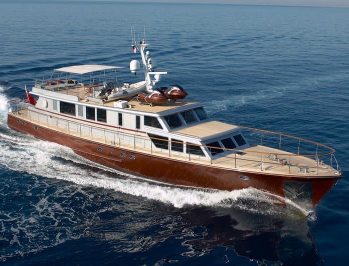 TEMPEST WS yacht — 32m Chantier de L'Estére motor yacht