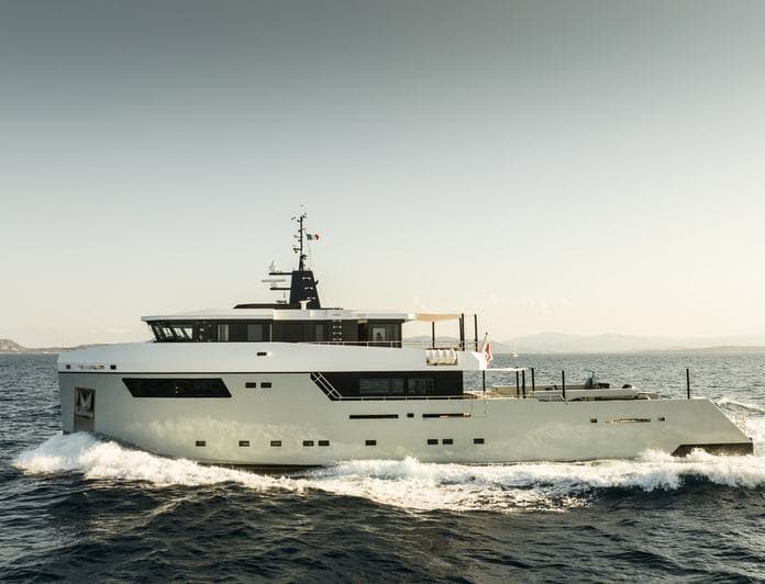 FOX yacht