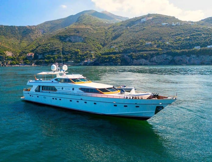 DISCO VOLANTE yacht — 36m CNL - Cantieri Naval motor yacht