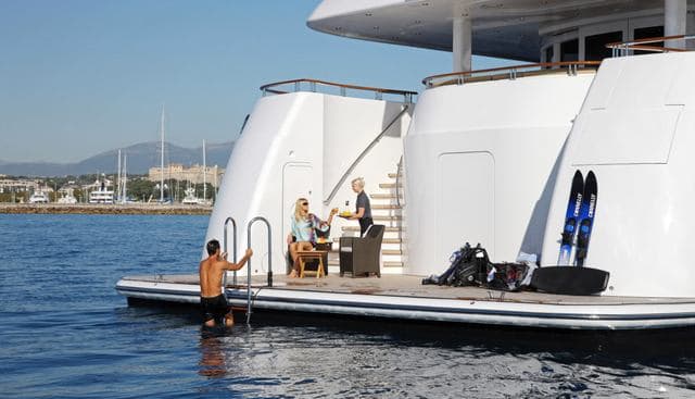 BELLA VITA yacht — Bella Vita Yacht 5