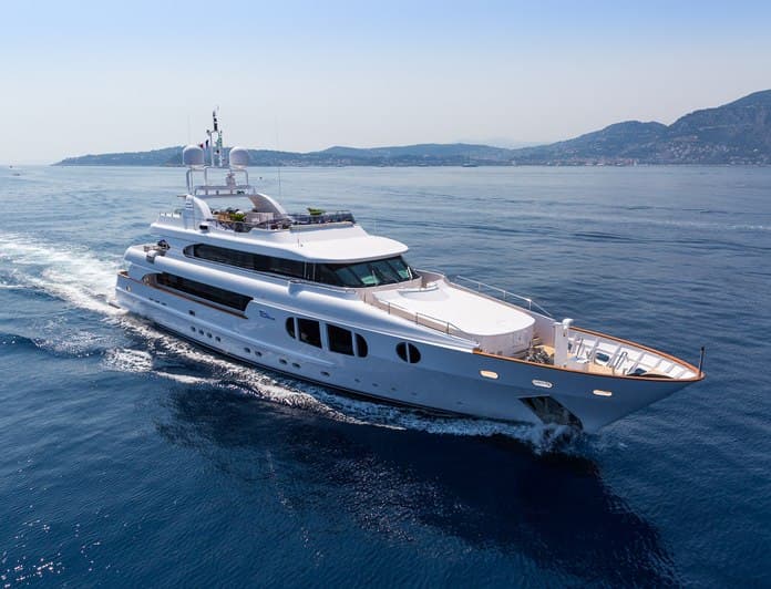 BINA yacht — 43.25m Mondo Marine motor yacht
