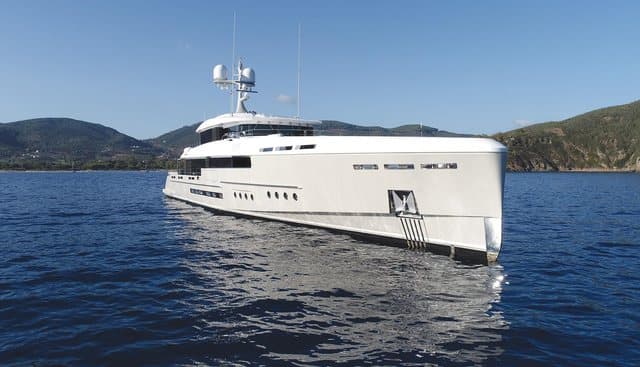 ENDEAVOUR 2 yacht — Endeavour 2 Yacht 2