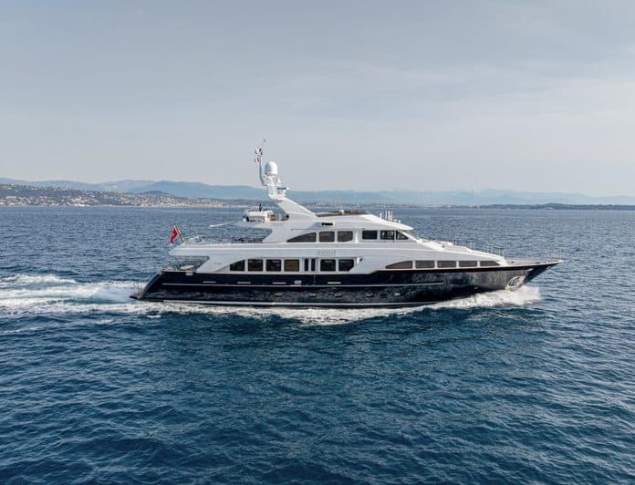 BANG! yacht